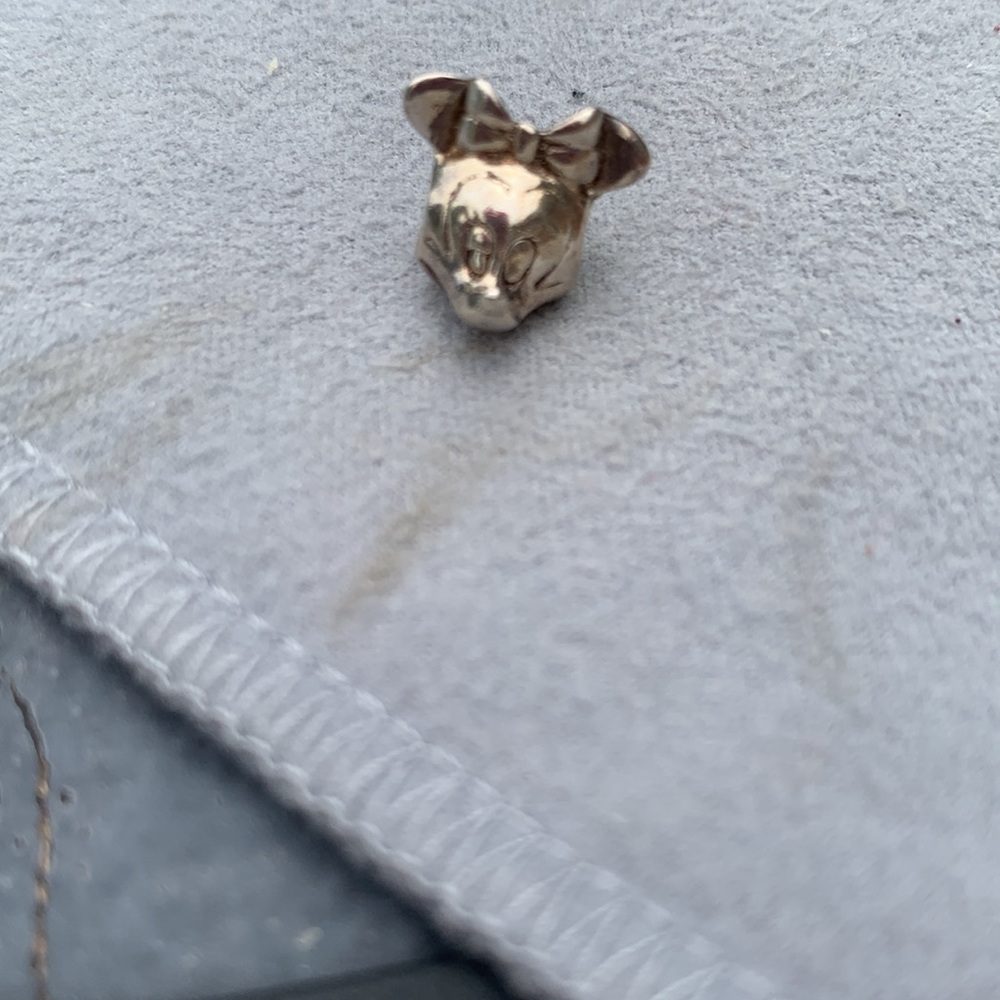 Minnie Mouse Pandora Charm - image 3